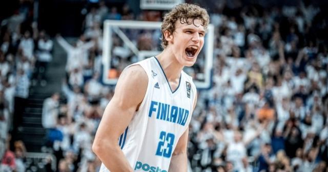 1667317525153013177.jpg 755d1df0-lauri-markkanen-finland-fiba.jpg